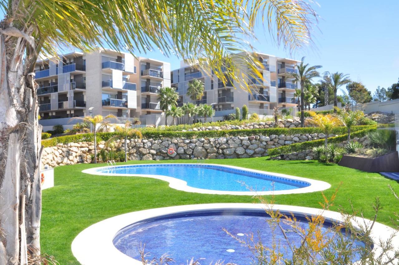 Paradise Village Litoral Costa Dorada 살루 외부 사진
